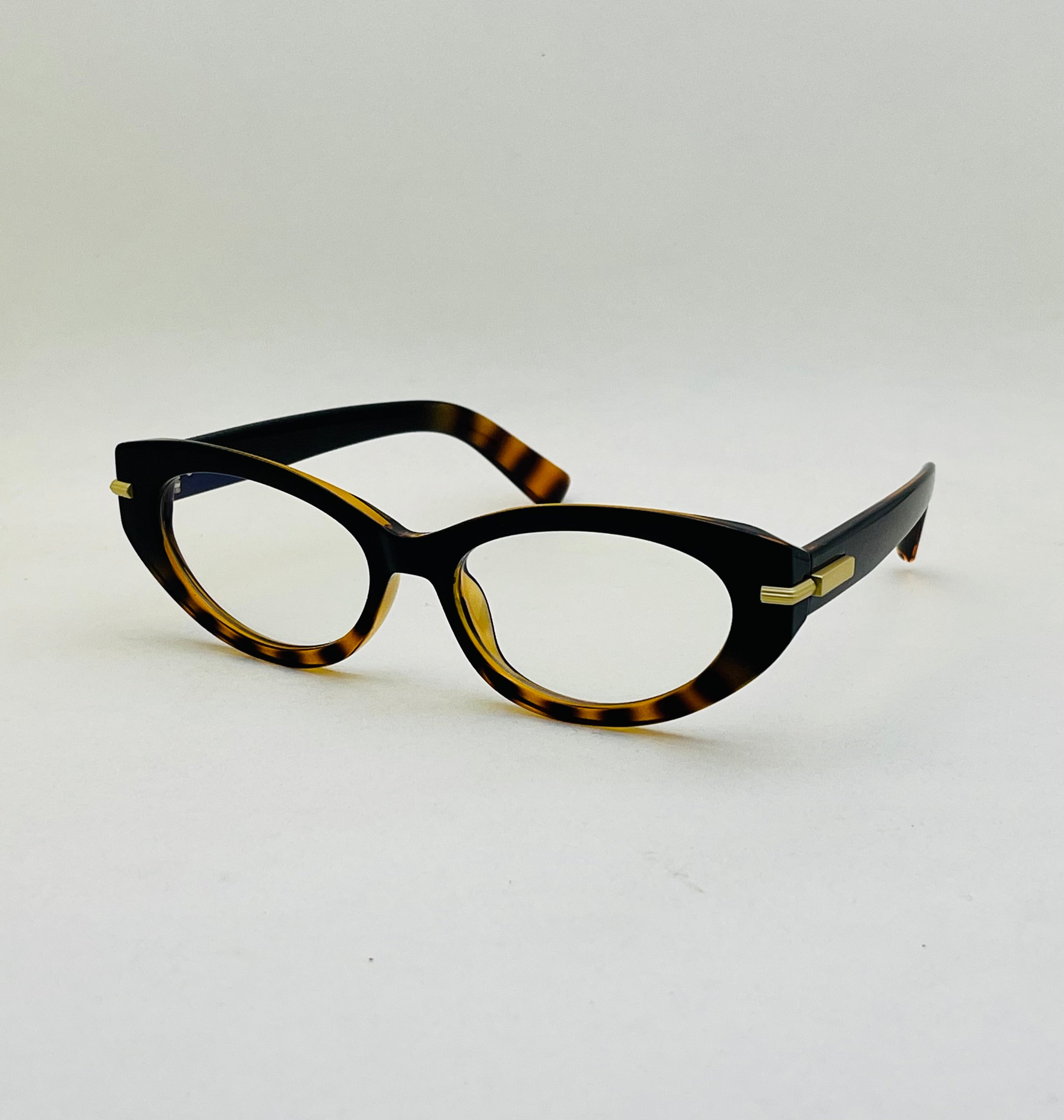 Premium Cat Eye