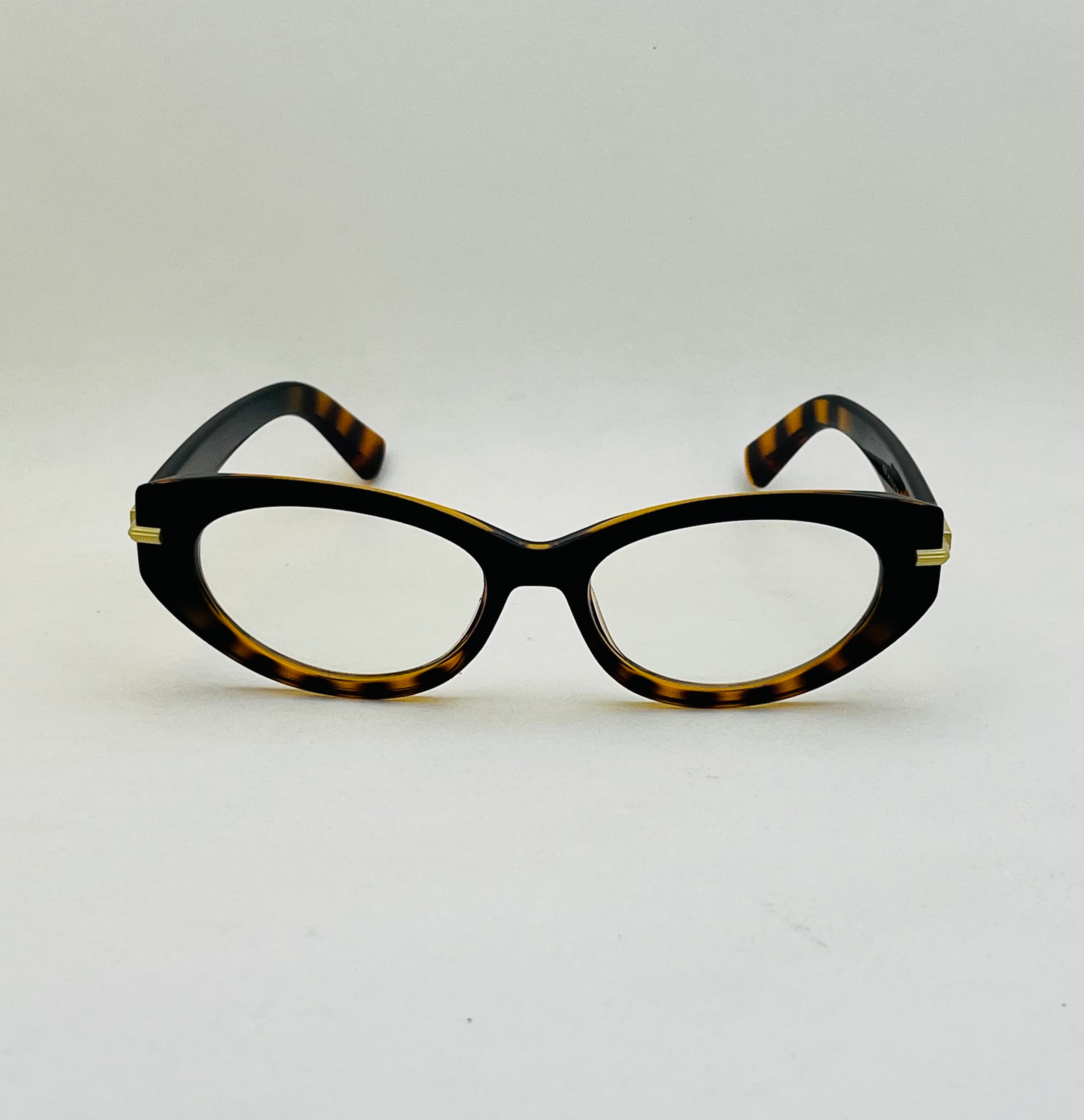 Premium Cat Eye