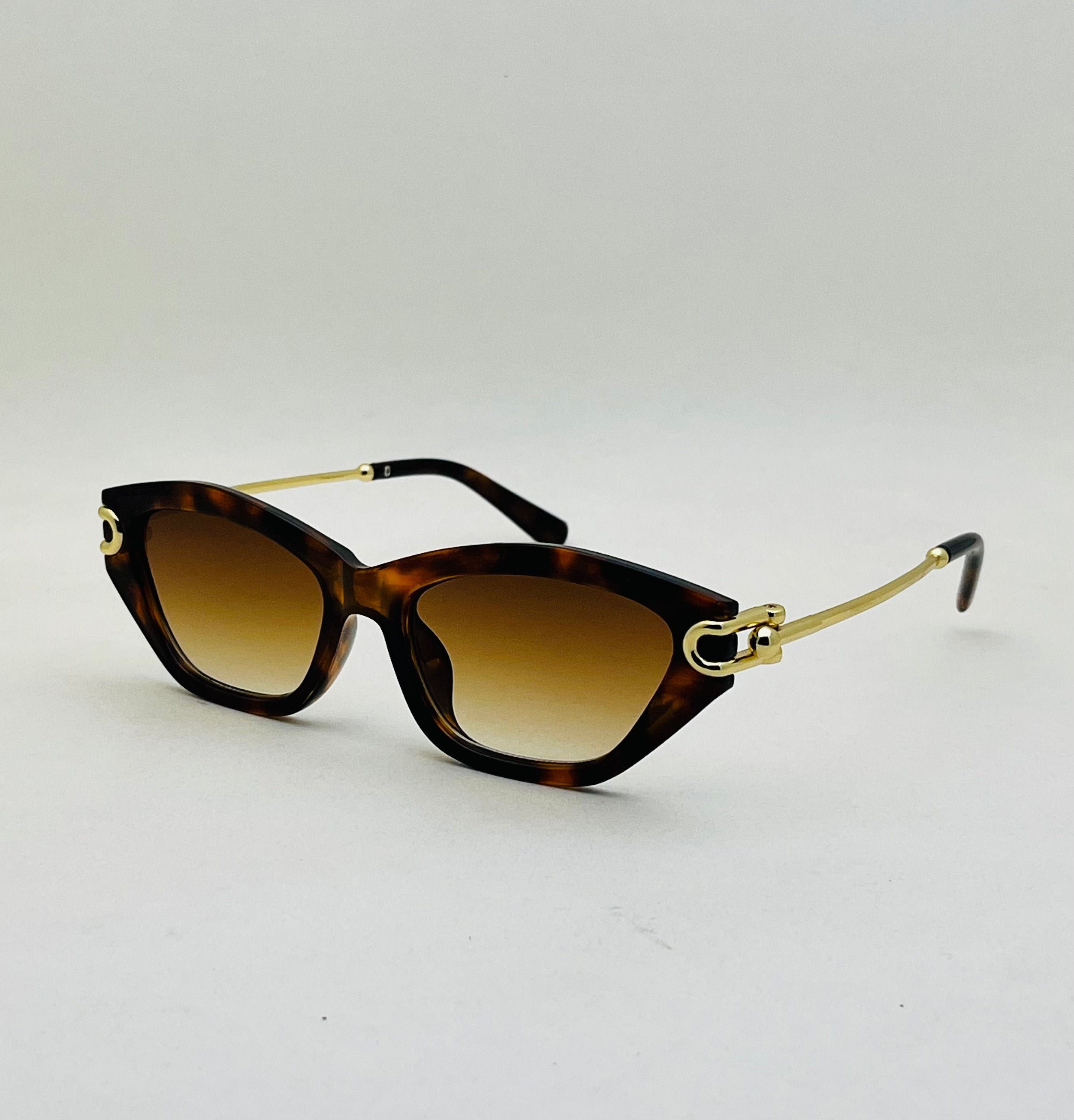 Gold Stick Cat Eye
