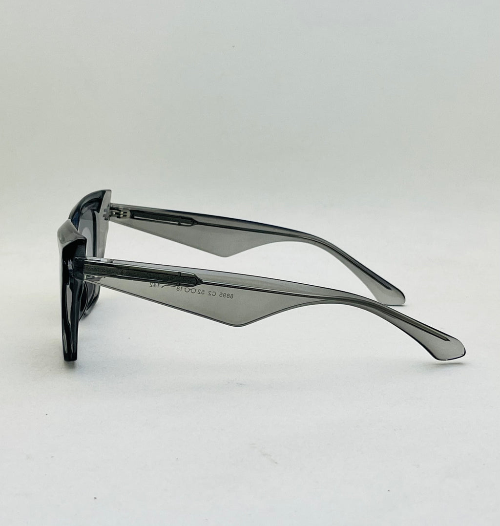 Aura Cateye