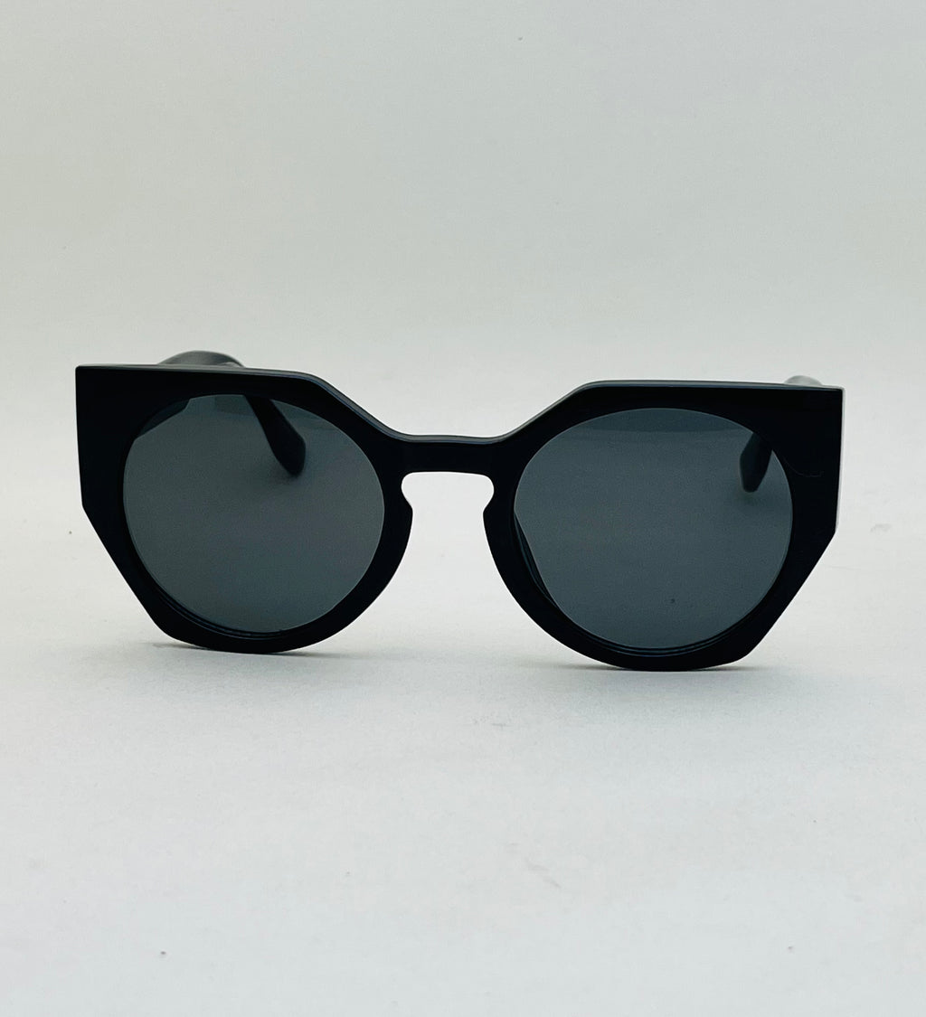 Shadow Curve Cat Eye