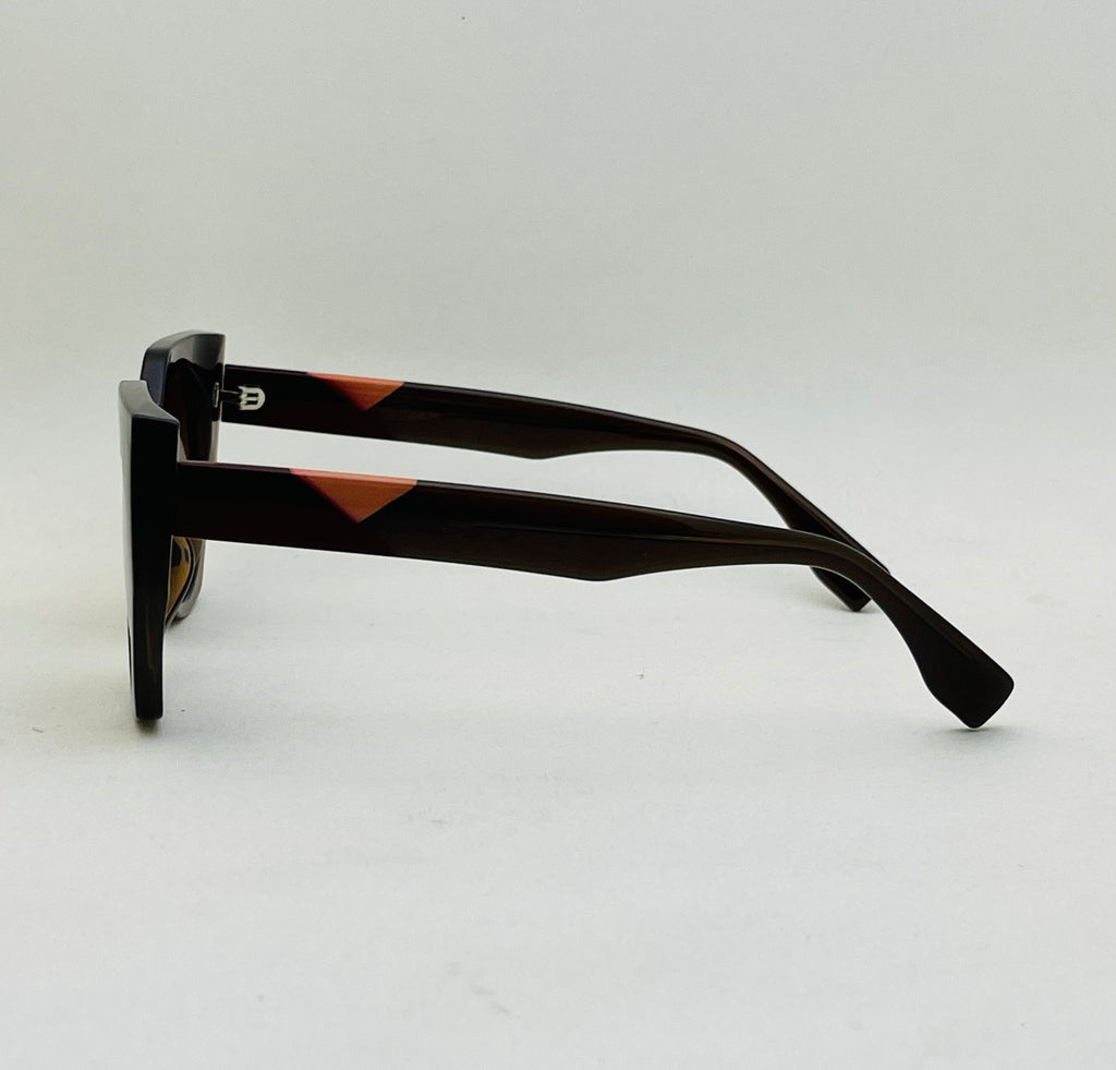 Shadow Curve Cat Eye