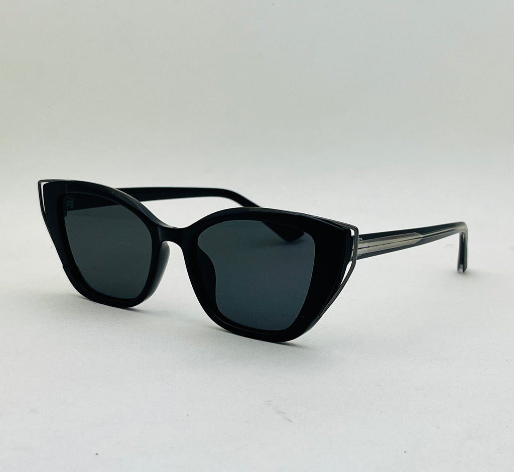 Amber Gleam Cat Eye