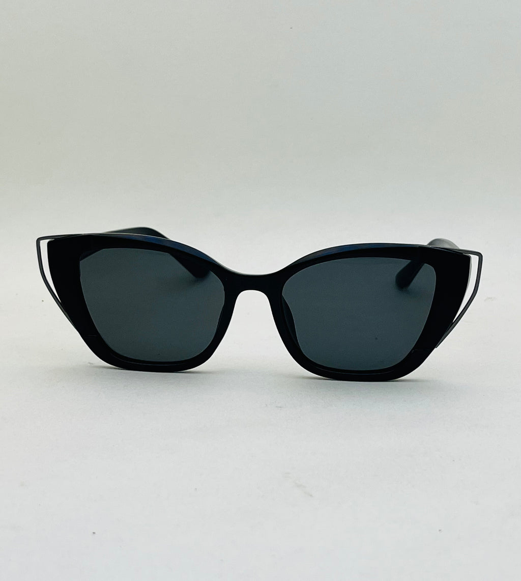 Amber Gleam Cat Eye