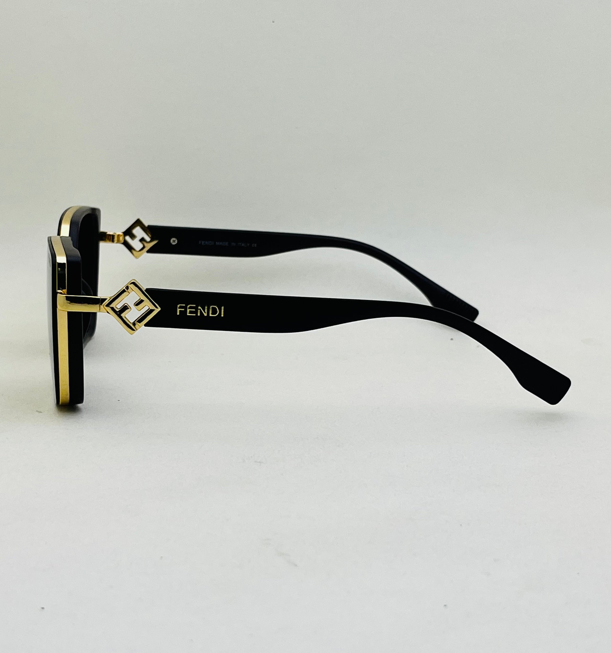 Fendi Contour Cat Eye