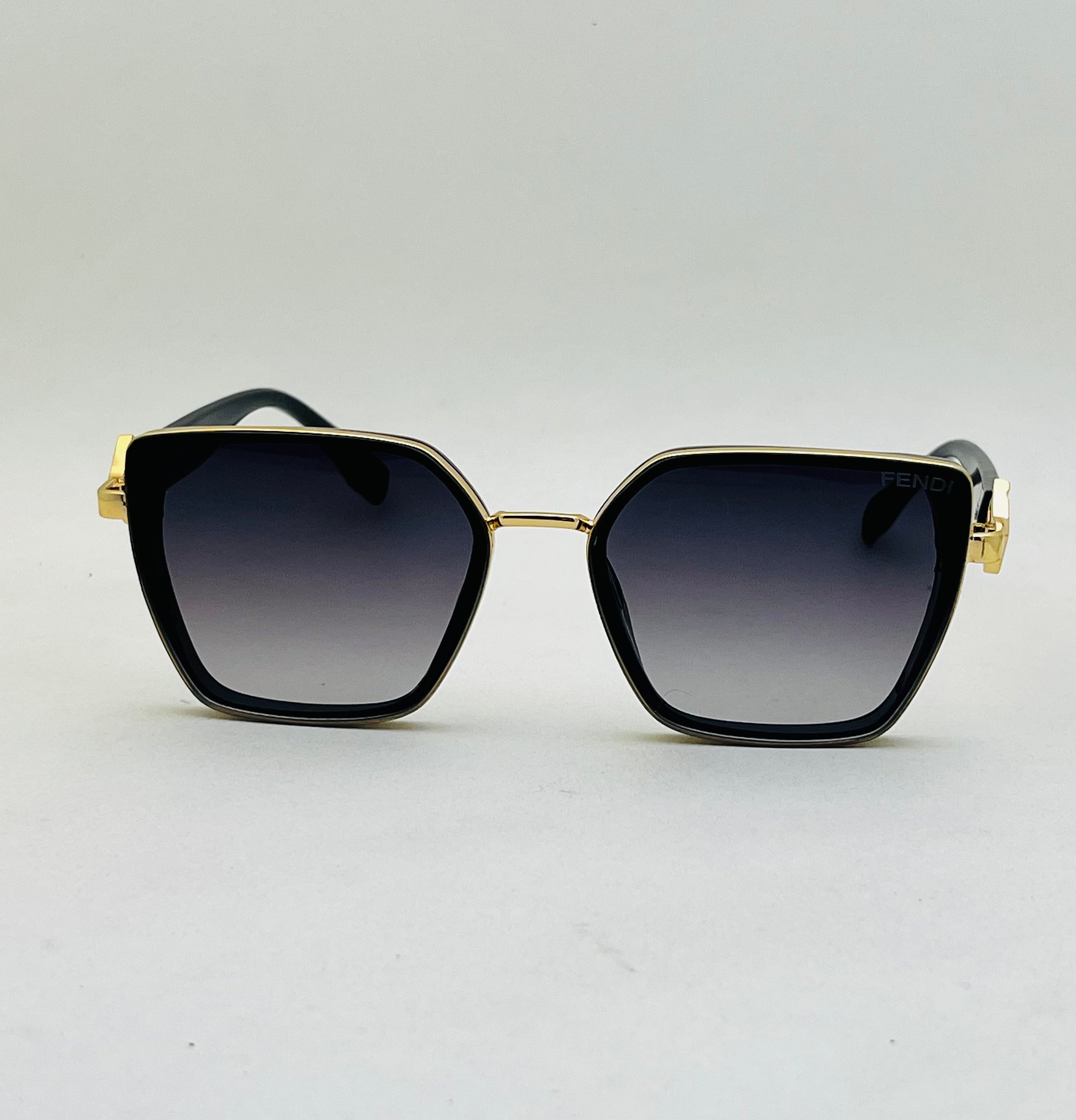 Fendi Contour Cat Eye
