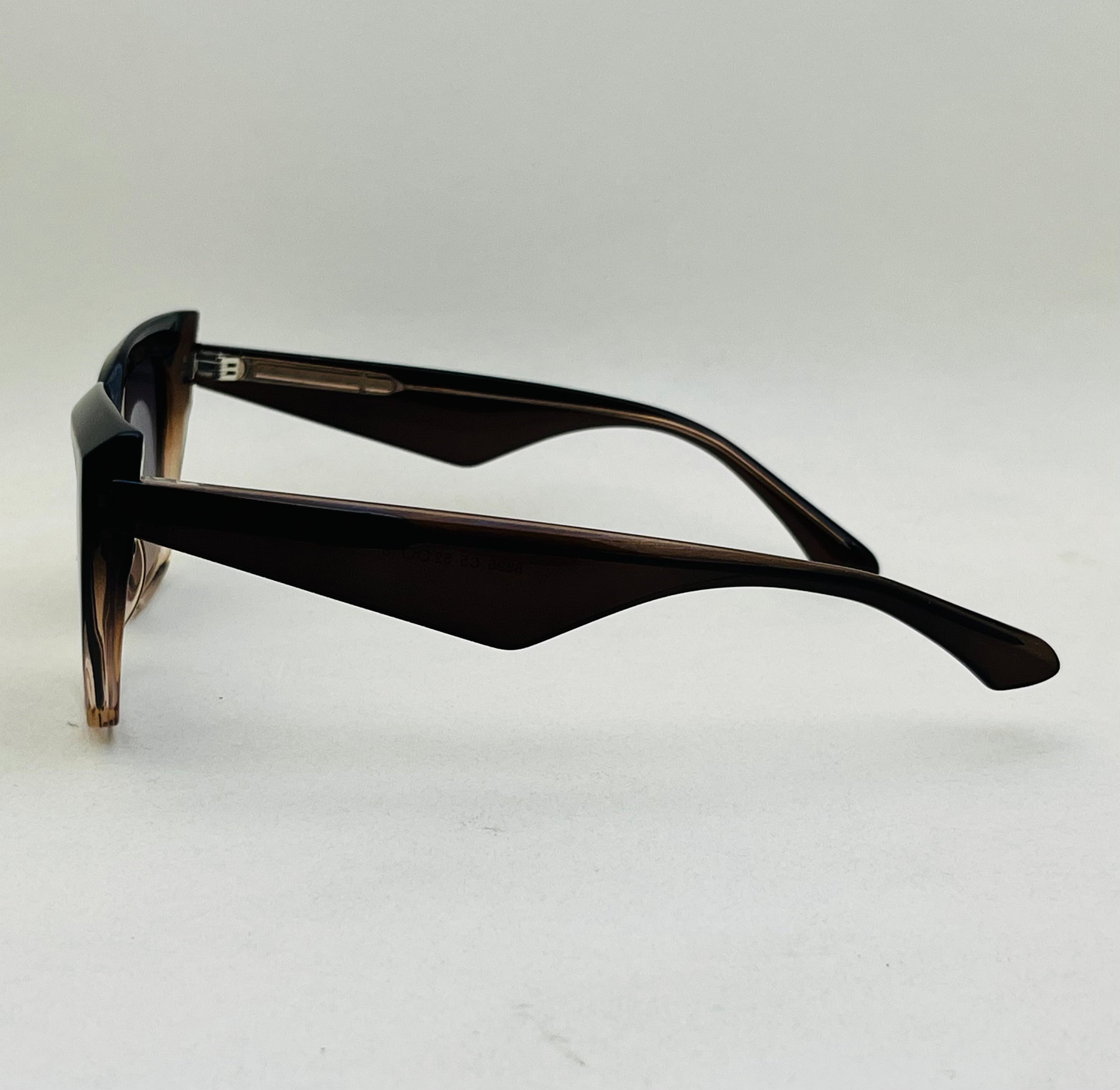 Noir Oversized Cateye