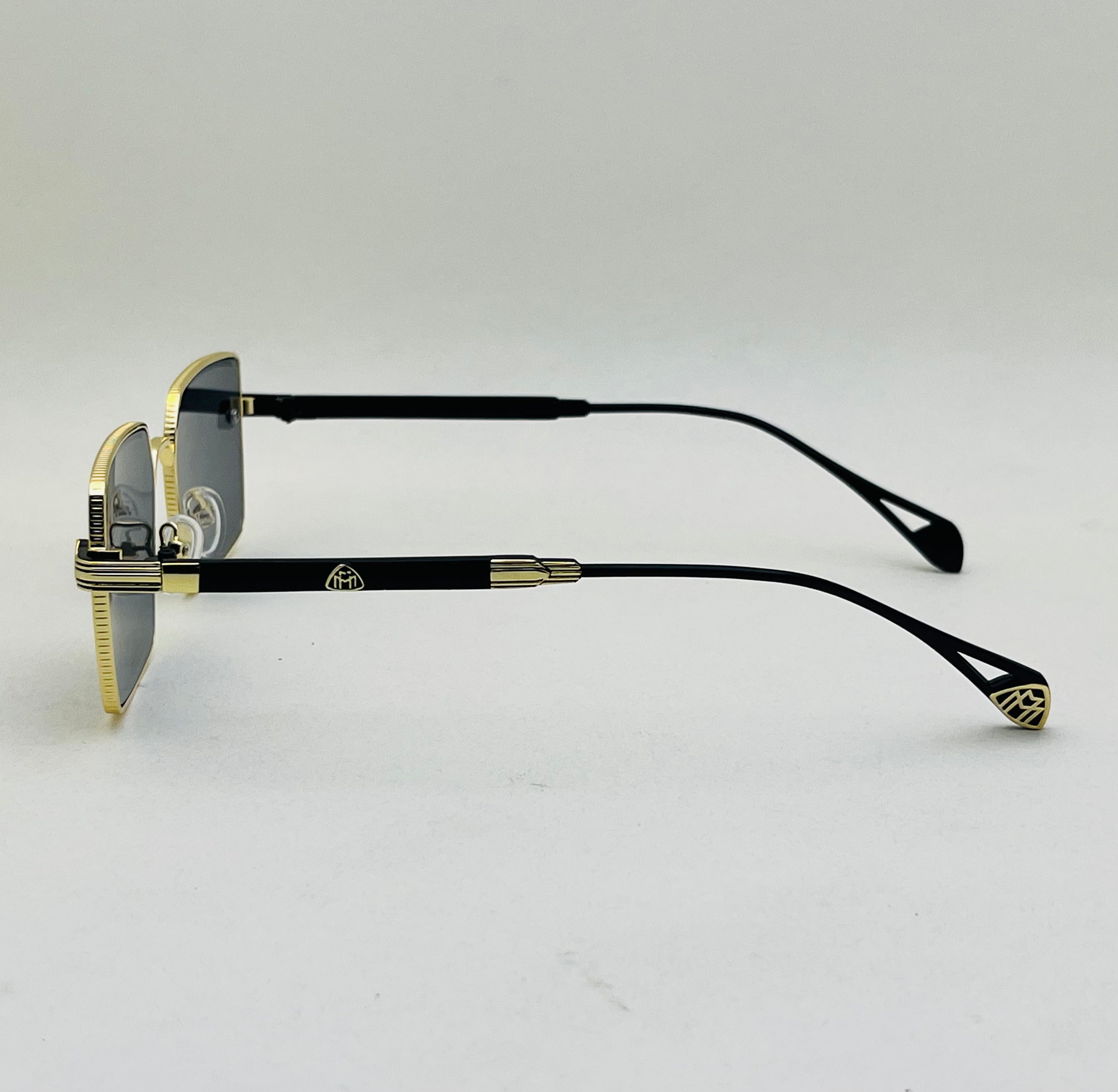 Orion Metal Square
