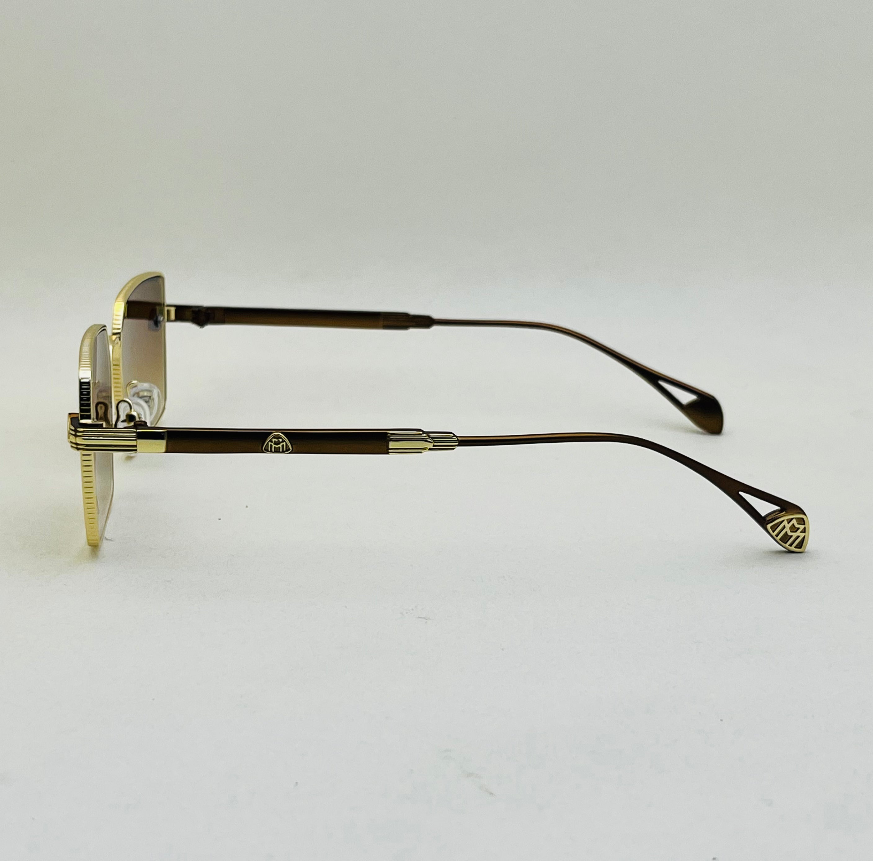 Orion Metal Square