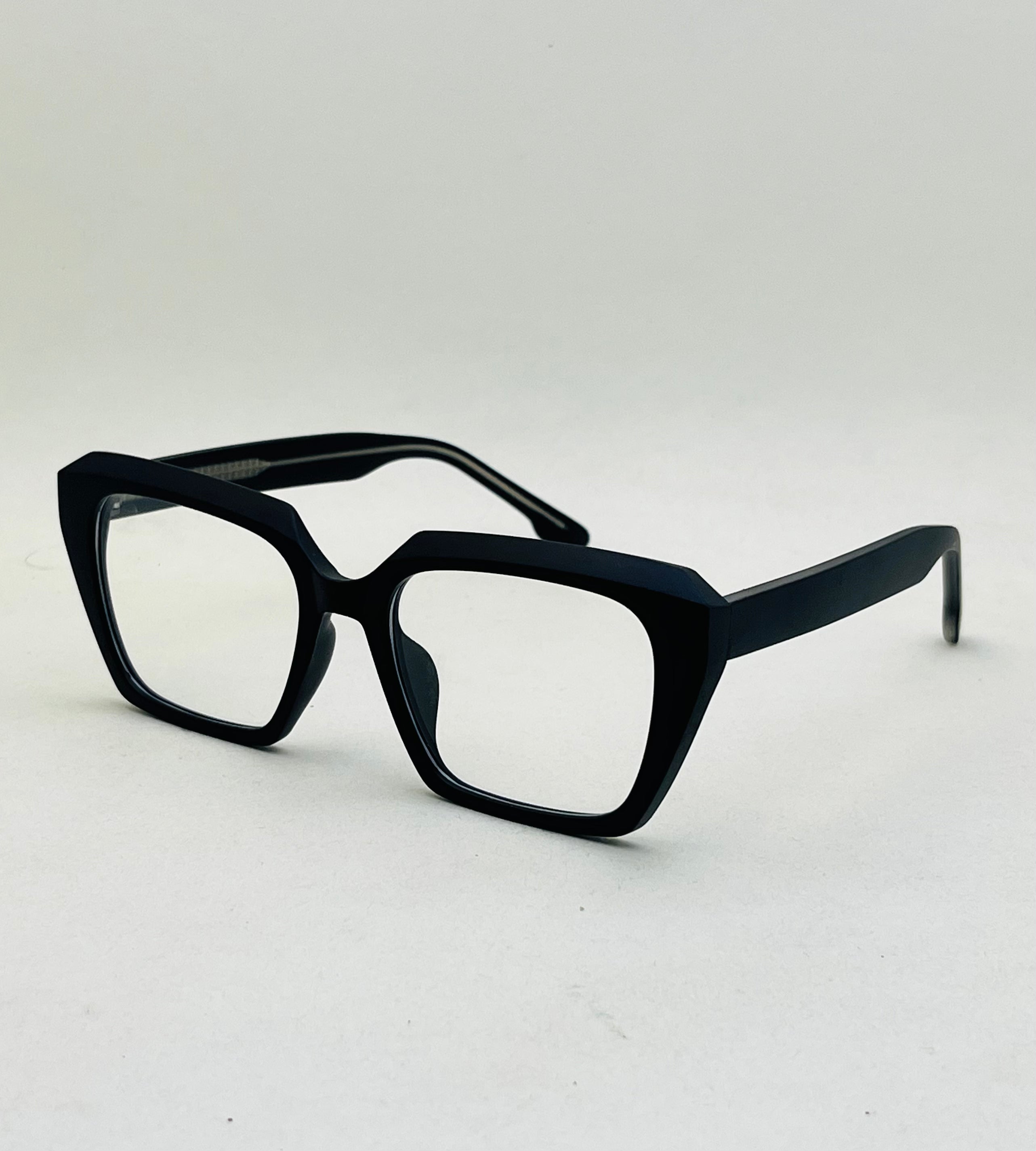 Vesper Cat Eye