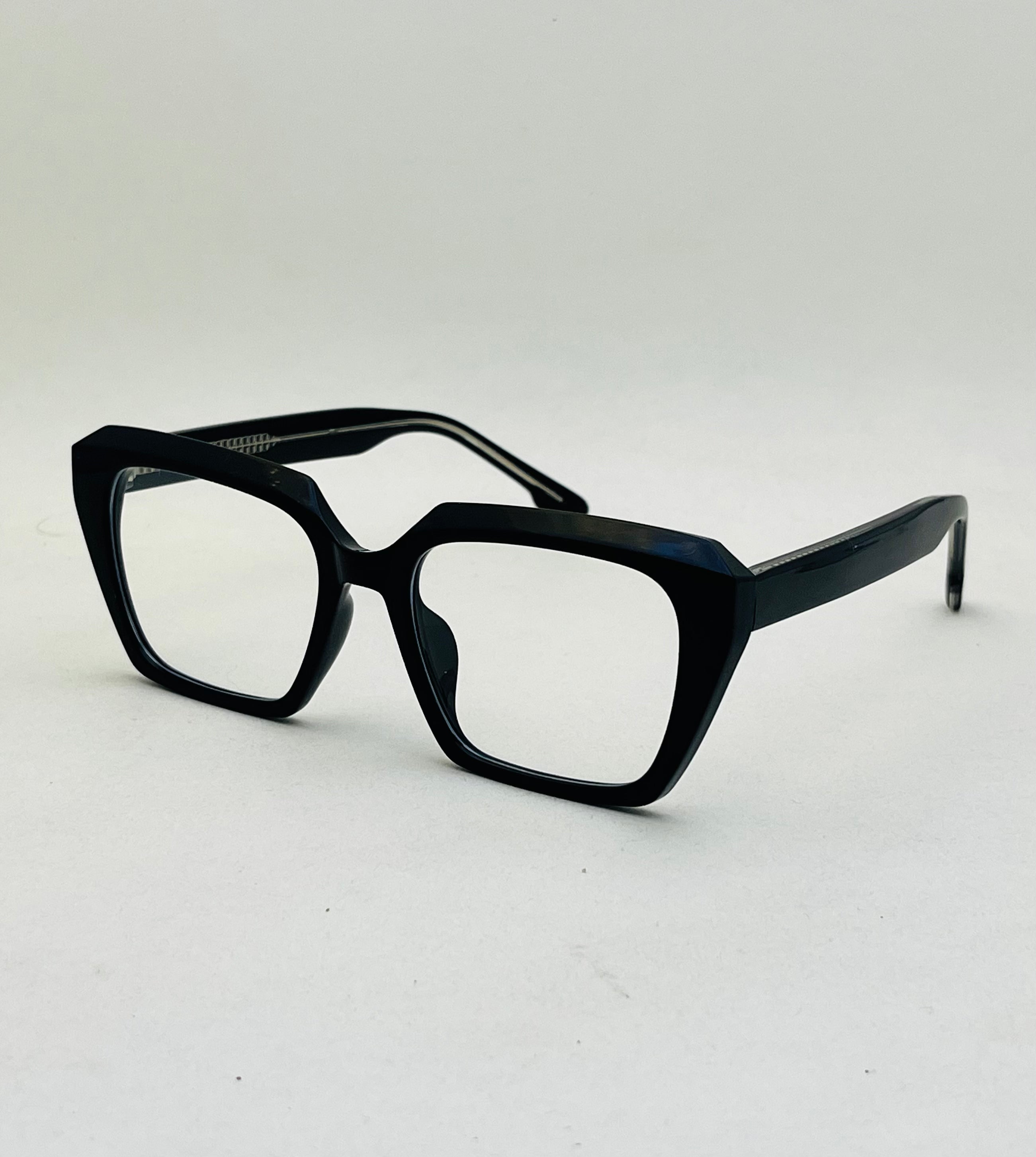 Vesper Cat Eye