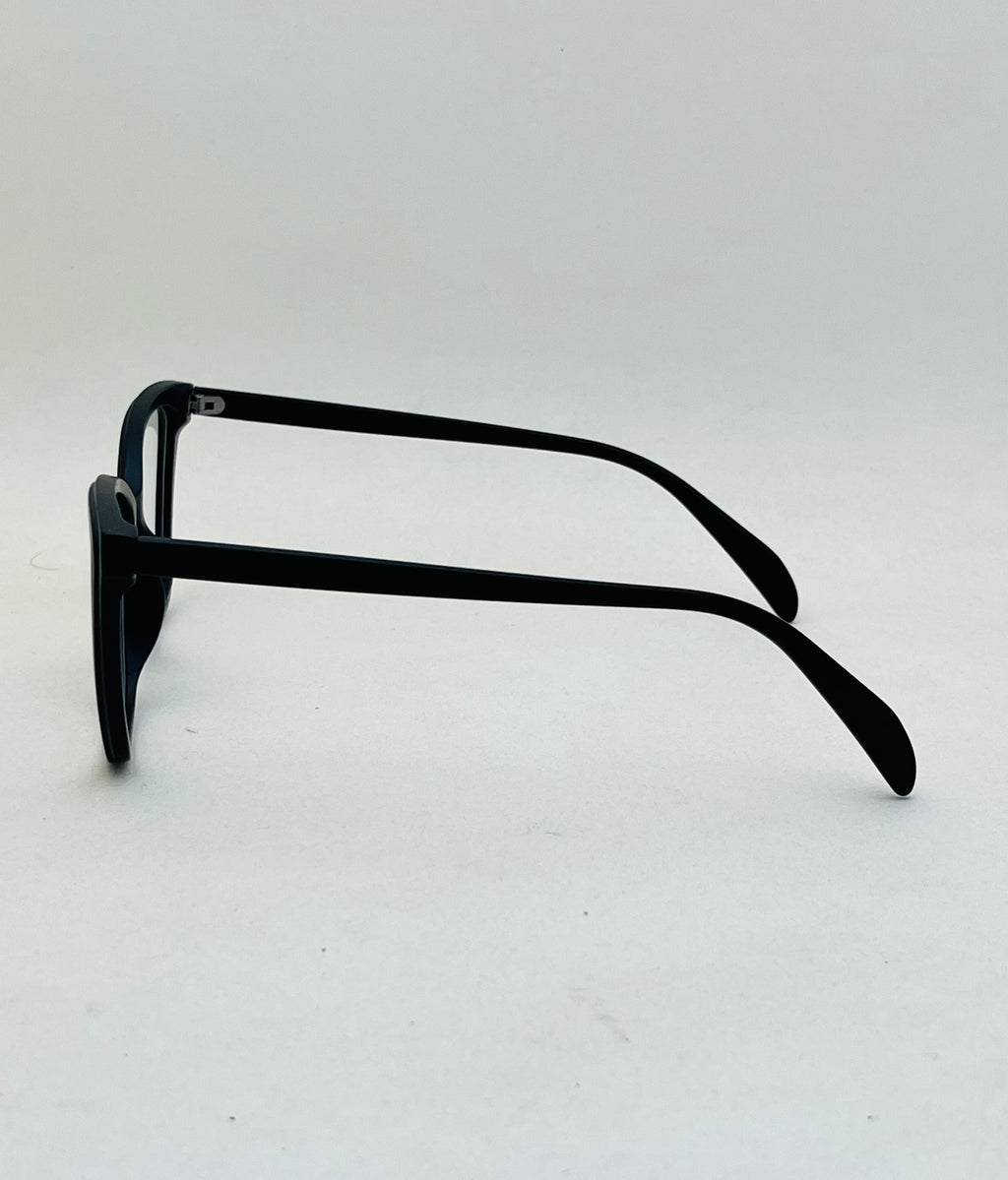 Selene Cat Eye