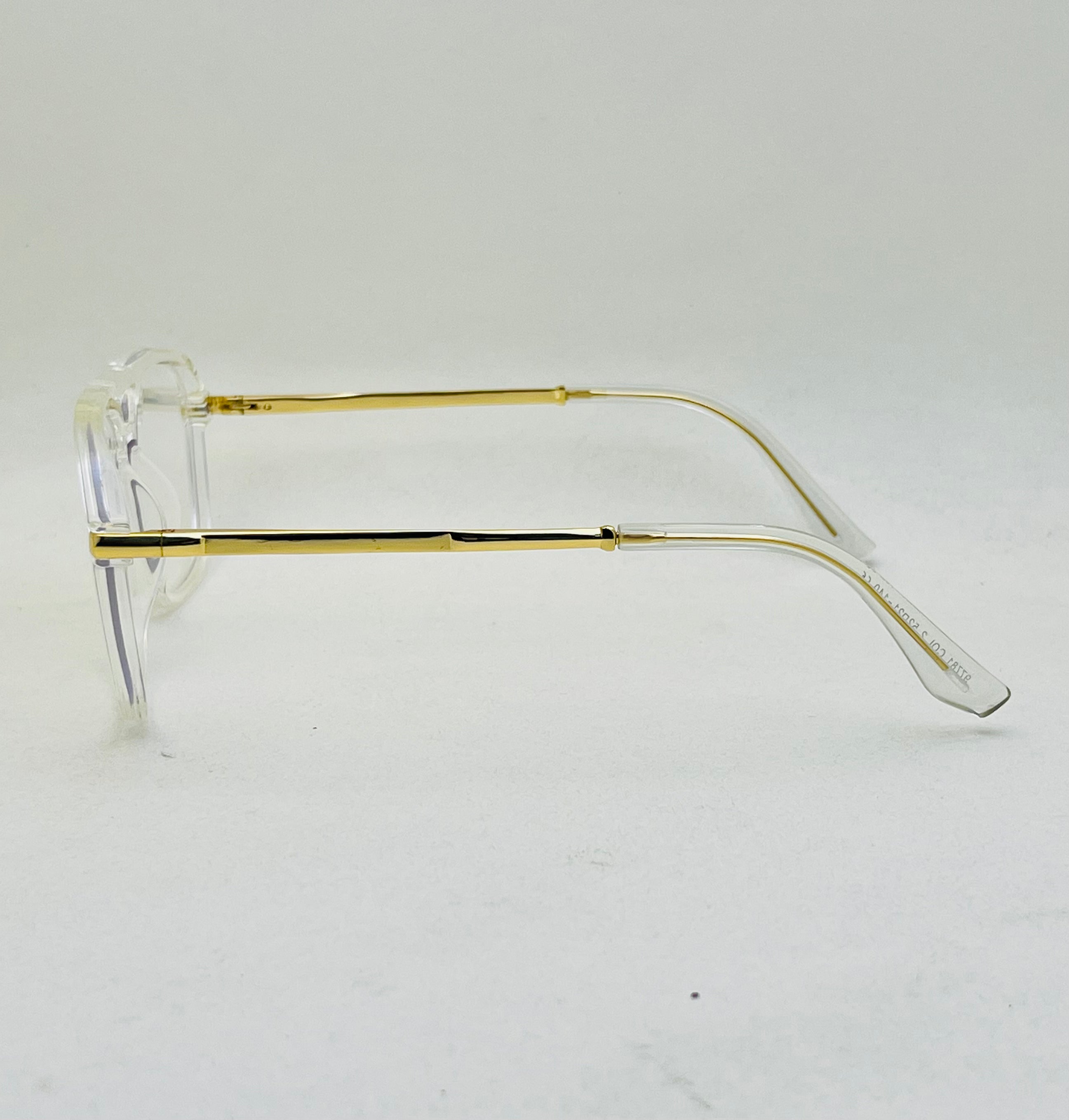Caelan Semi-Round