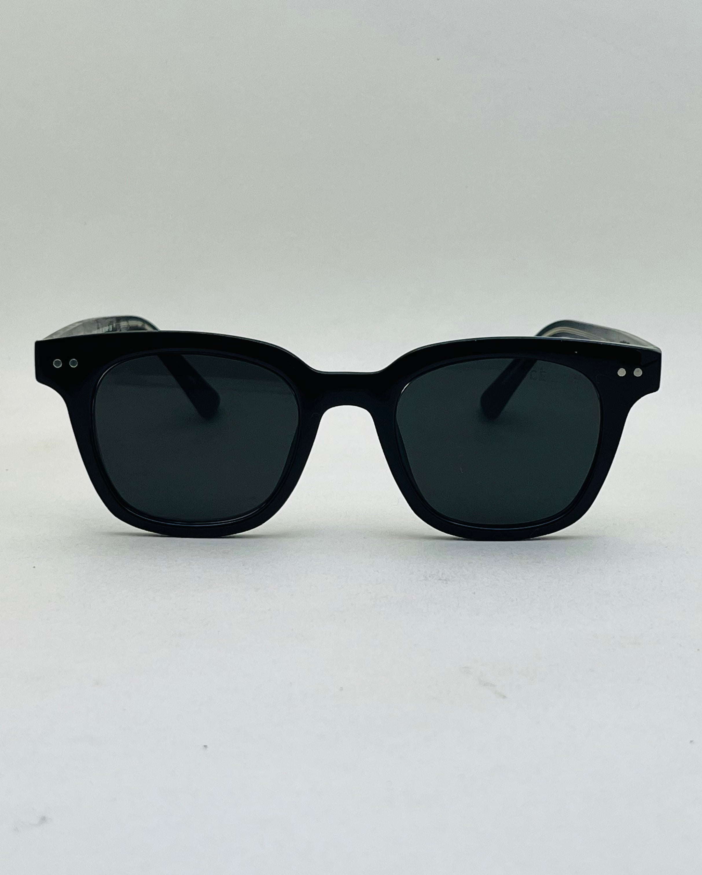 Mila Semi-Round Sunglasses